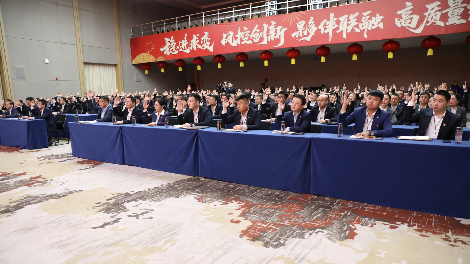 ���ֱ���